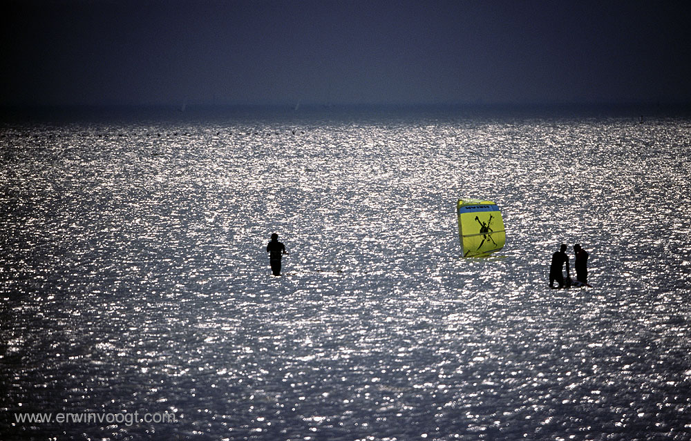 Kitesurfing